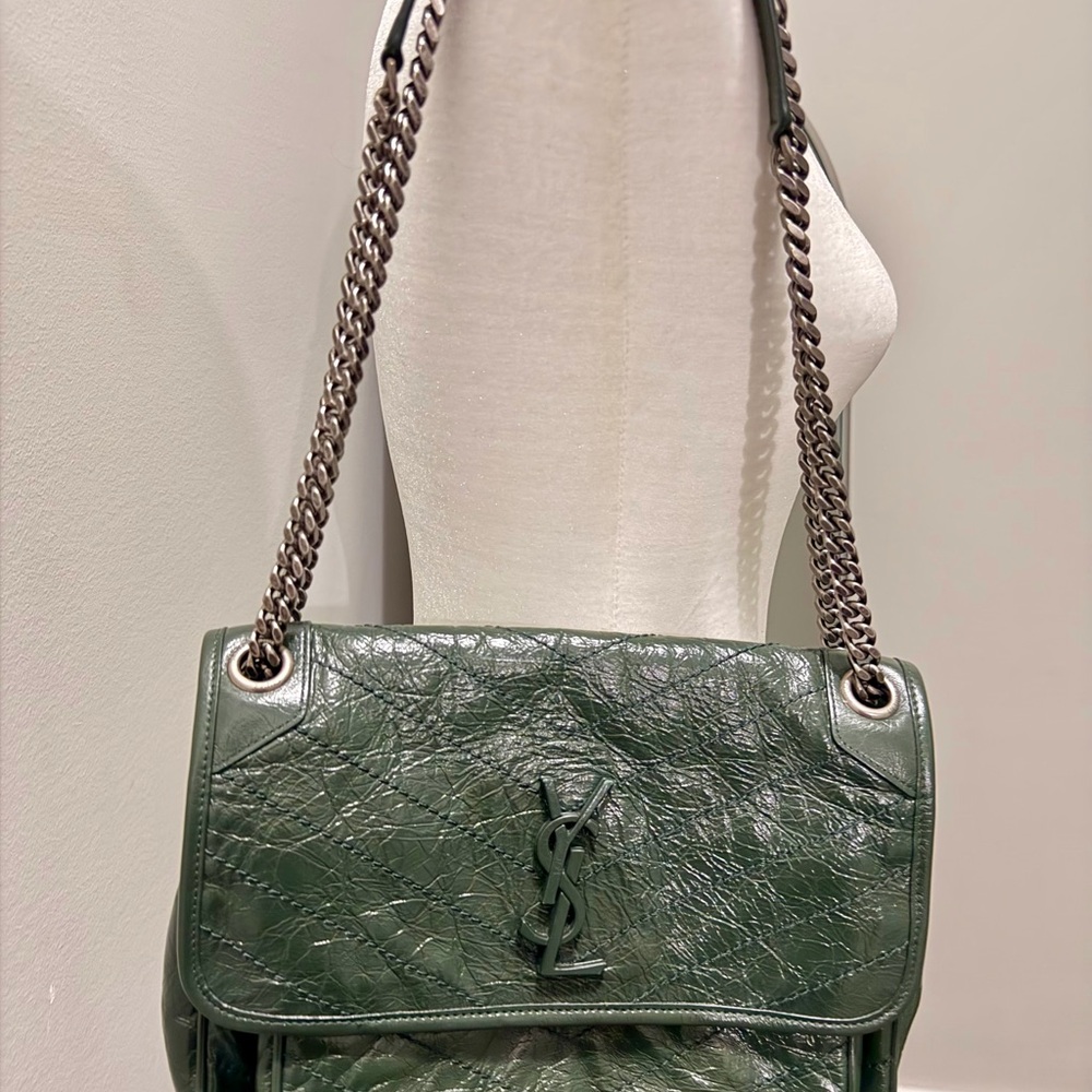 Yves Saint Laurent Niki Medium Shoulder Bag in Green Leather - Picture 3 of 10